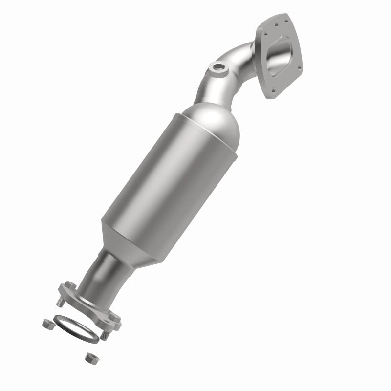 MagnaFlow Direct Fit Catalytic Converter 16-19 Toyota Tacoma 3.5L DS