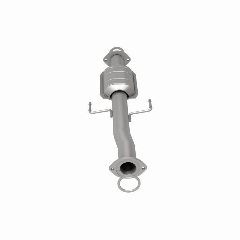 MagnaFlow Direct Fit Catalytic Converter 01-04 Toyota Tacoma 2.4L Rear