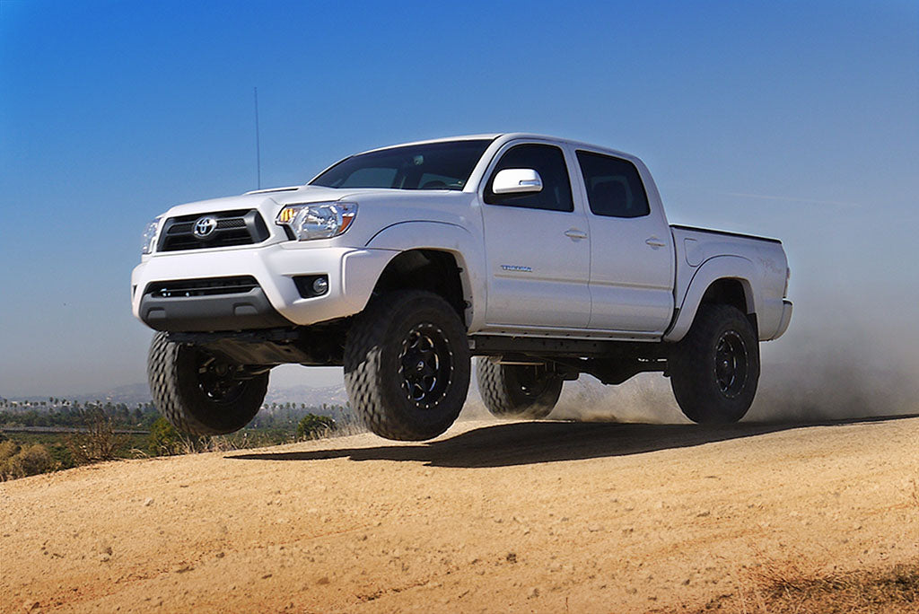 ICON 05-15 Toyota Tacoma 0-3.5in/2016+ Toyota Tacoma 0-2.75in Stg 6 Suspension System w/Tubular Uca