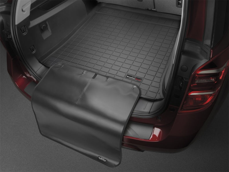 WeatherTech 2025 MINI Countryman (Incl. SE) Cargo Liner w/Bumper Protector - Black