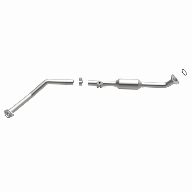 MagnaFlow Direct Fit Catalytic Converter OEM 2001-2004 Toyota Sequoia Underbody