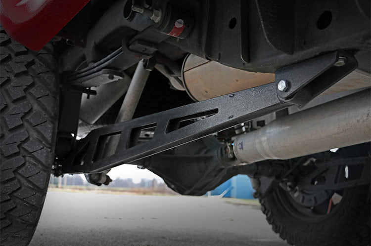 Traction Bar Kit Silverado/Sierra 1500 4WD (2007-2018 & Classic) Rough Country