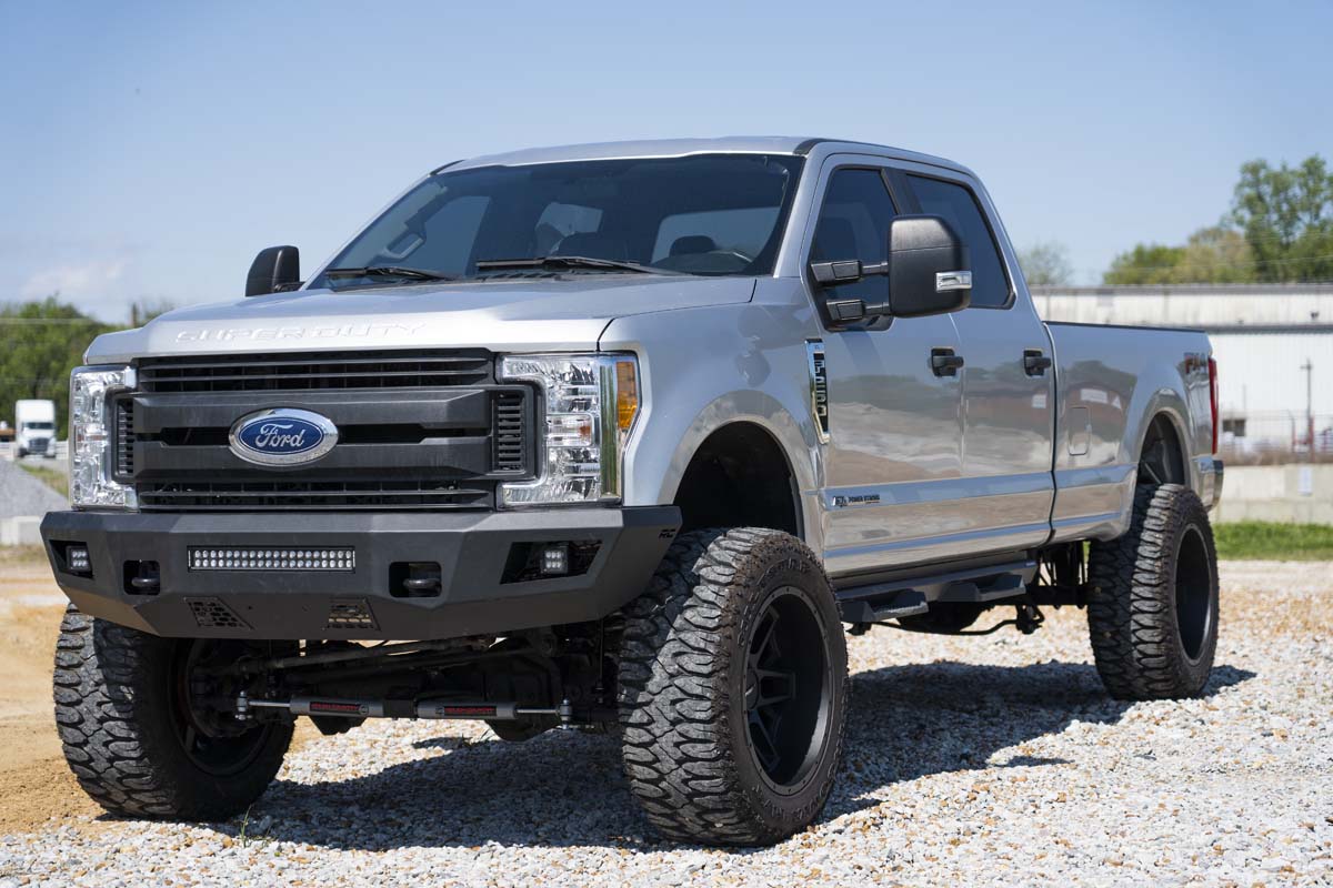 Front Bumper Ford F-250/F-350 Super Duty 2WD/4WD (2017-2022) Rough Country