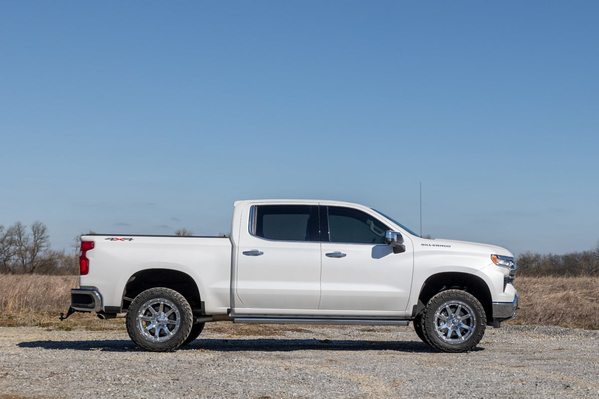 3.5 Inch Lift Kit N3 Struts Red Chevy Silverado 1500 2WD/4WD (2025-2026) Rough Country