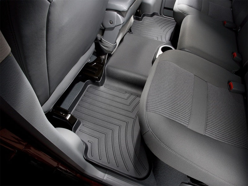 WeatherTech 02-06 Dodge Ram 1500 Pickup QuadCab Rear FloorLiner - Black