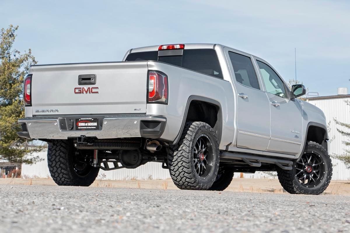 3.5 Inch Lift Kit Cast Steel LCA FR N3 Silverado/Sierra 1500 (14-18 & Classic) Rough Country