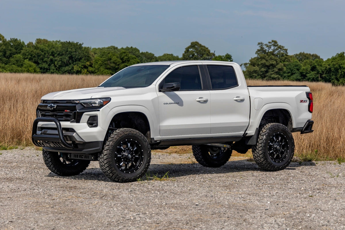 6 Inch Lift Kit M1 Struts Chevy/GMC Canyon/Colorado 4WD (2023-2026) Rough Country