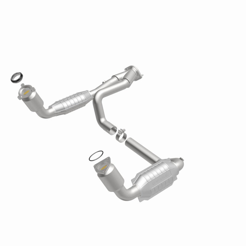 MagnaFlow Direct Fit Catalytic Converter 99-00 Chevy Pickups 4.3L