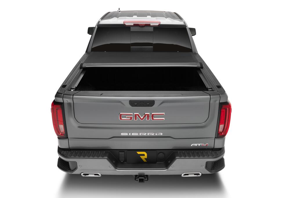 Pro X15 Tonneau Cover Black 2015-2022 Colorado/Canyon 5 Foot Bed without Sport Bar Truxedo