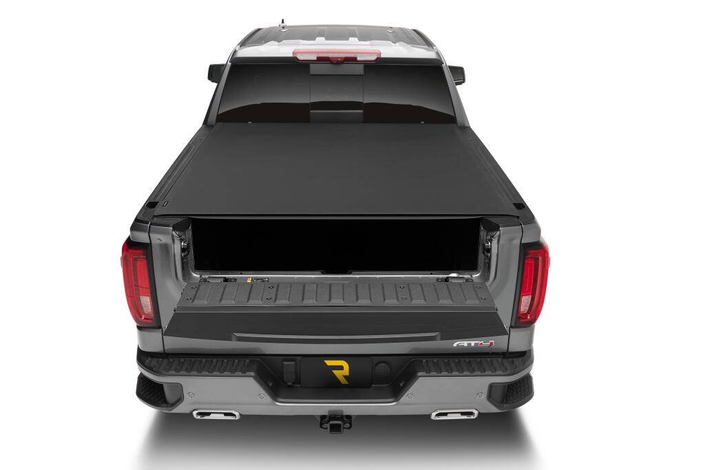 Pro X15 Tonneau Cover Black 2019 (New Body Style)-2026 Silverado/Sierra (without CarbonPro Bed) 5 Foot 9 Inch Bed with MultiPro Tailgate Truxedo
