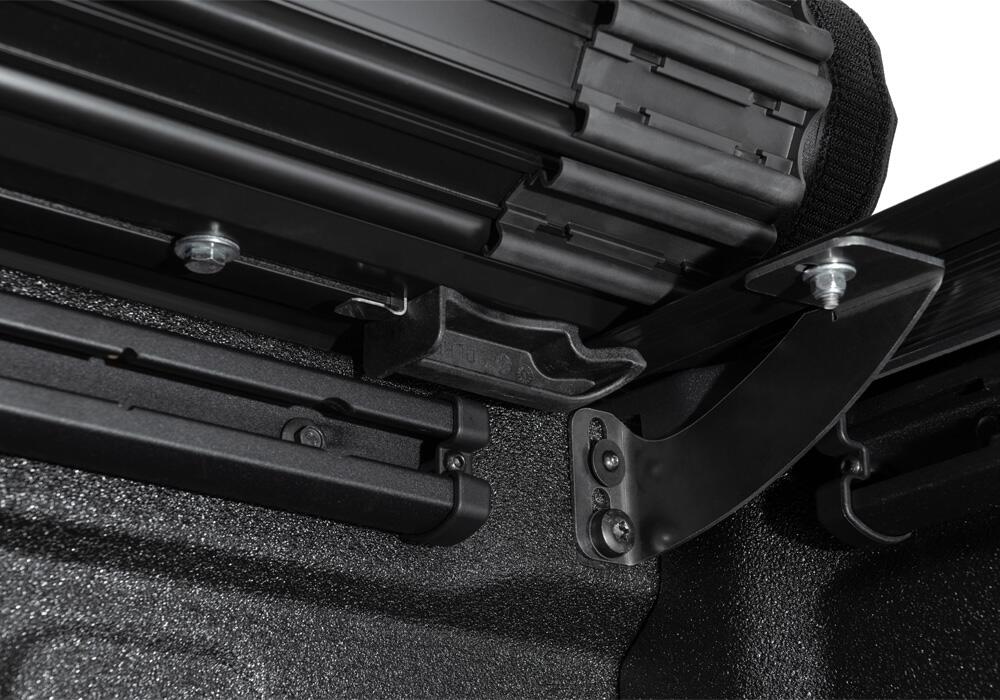 Sentry CT Tonneau Cover Black 2020-2027 Jeep Gladiator with or without Trail Rail System Truxedo