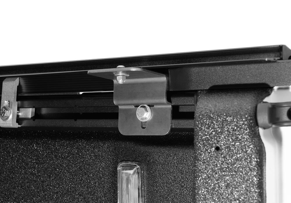 Sentry CT Tonneau Cover Black 2020-2027 Jeep Gladiator with or without Trail Rail System Truxedo