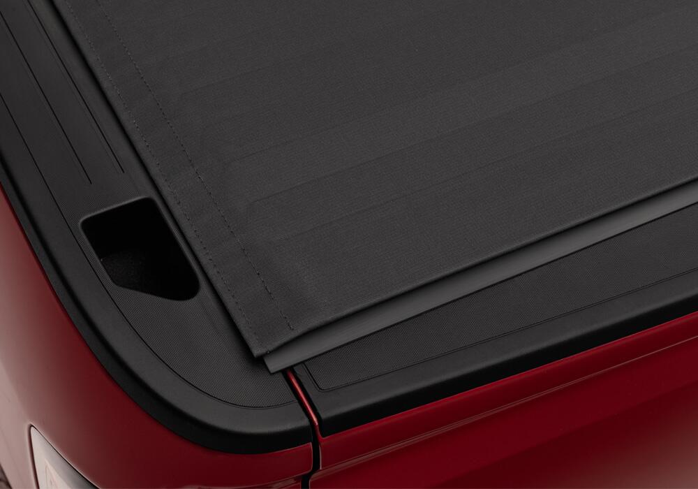 Sentry CT Tonneau Cover Black 2007-2013 Silverado/Sierra 1500/2007-2014 2500 HD/3500 HD 8 Foot Bed Truxedo