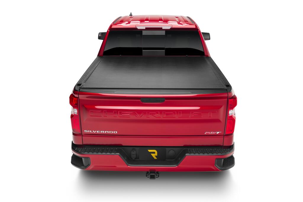 Sentry Tonneau Cover Black 2020-2026 GMC Sierra (with CarbonPro Bed) 5 Foot 9 Inch Bed Truxedo