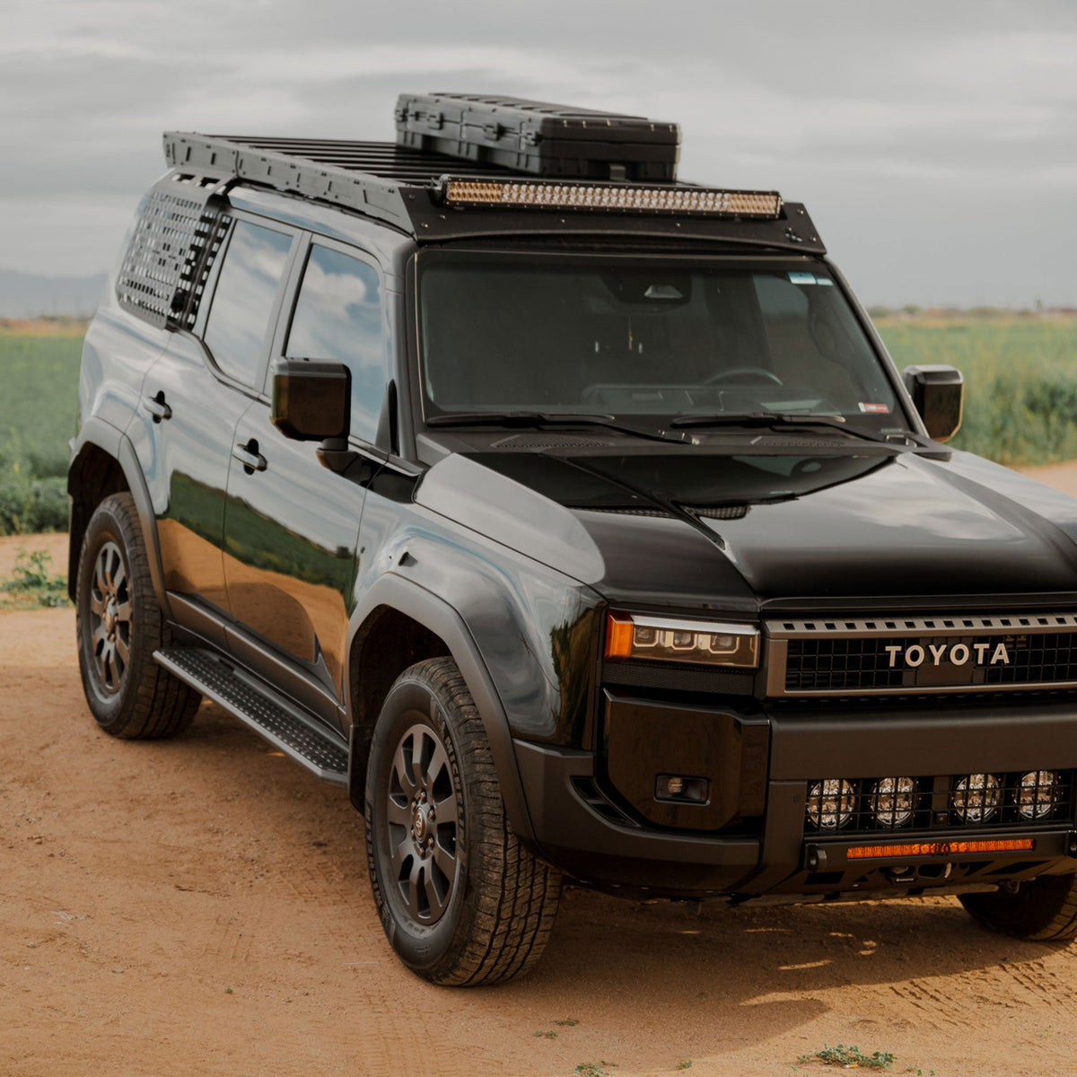2024+ Toyota Land Cruiser Roof Rack with Optional Light Bar Mount