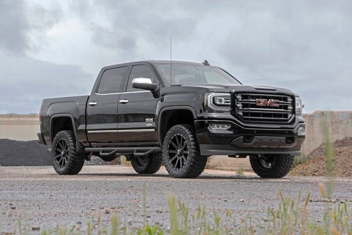 3.5 Inch Lift Kit Alum/Cast Steel Silverado/Sierra 1500 (07-16) Rough Country