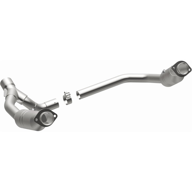MagnaFlow Direct Fit Catalytic Converter 06-07 Ram 1500 4.7L Underbody