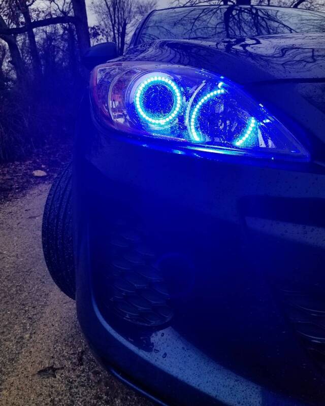 Oracle Mazda 3 10-12 Halo Kit - ColorSHIFT w/ Simple Controller