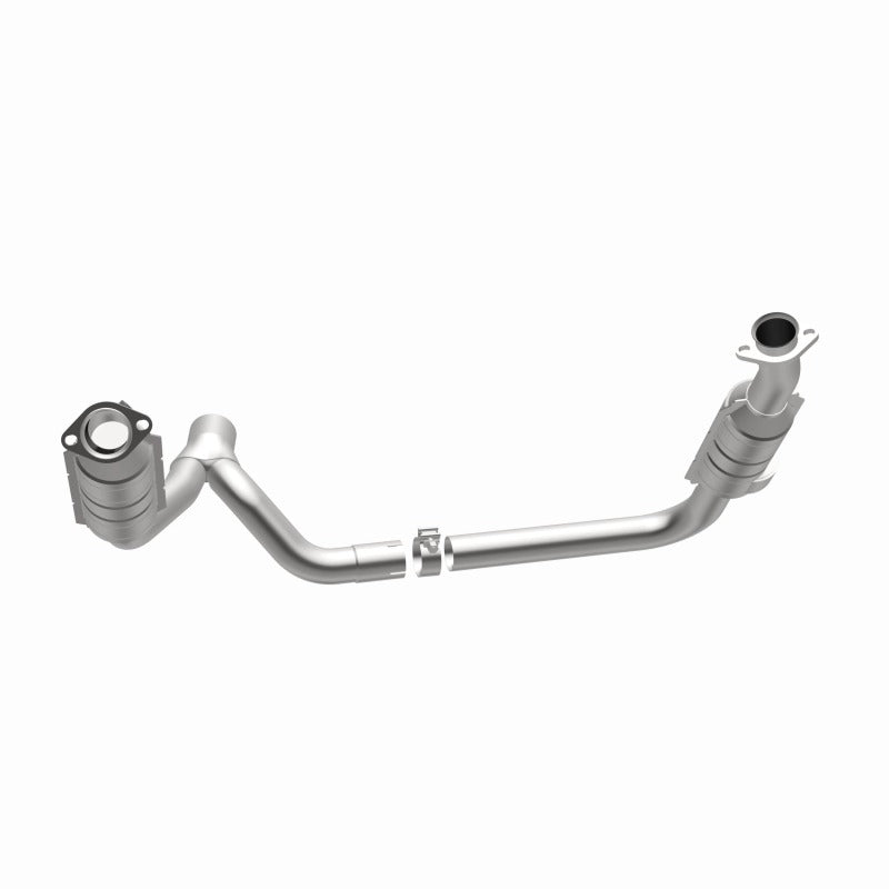 MagnaFlow Direct Fit Catalytic Converter 2006 Dodge RAM 1500 Pickup 5.7L Solid Front Axle