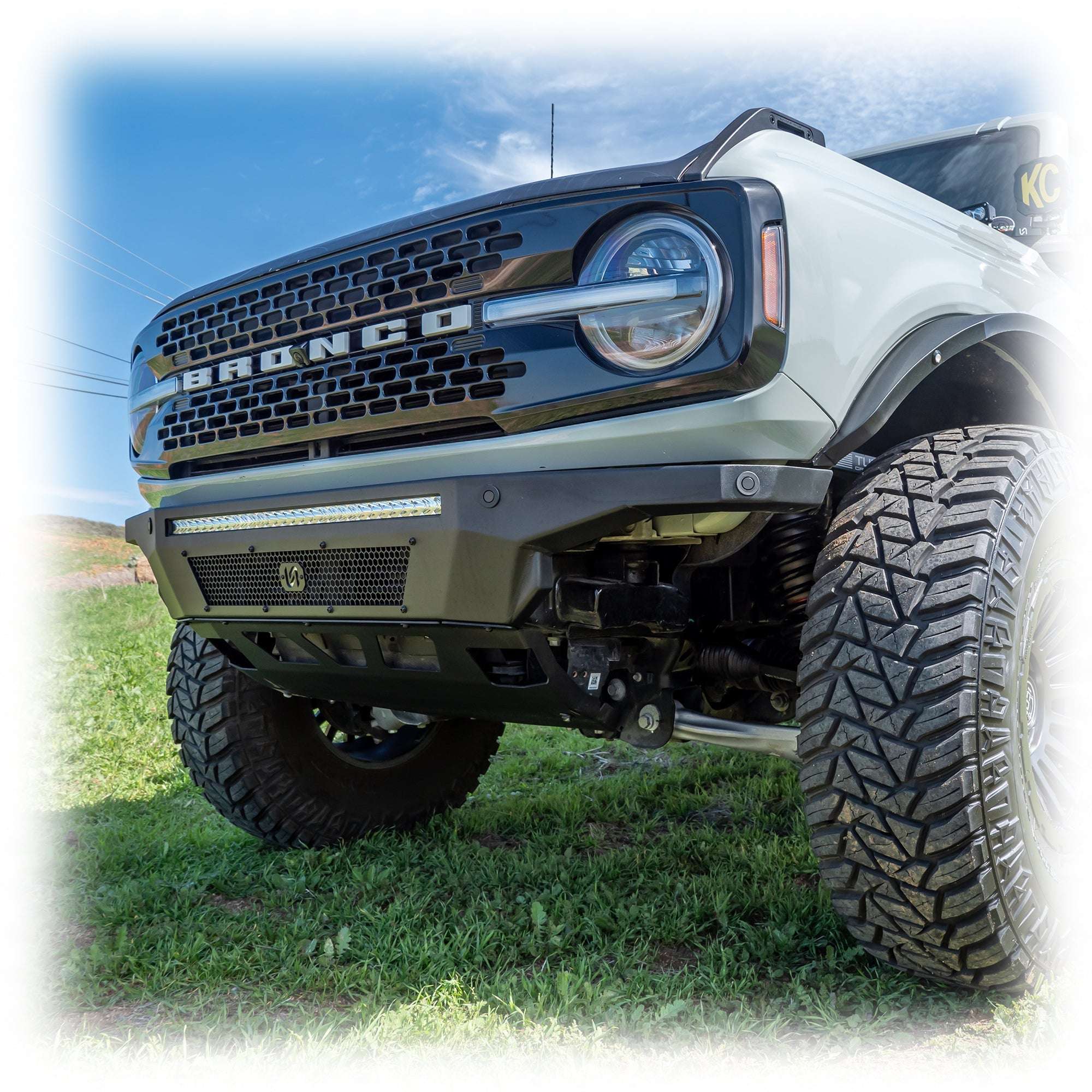 Hyperlyte Front Bumper and Skid Plate for Ford Bronco