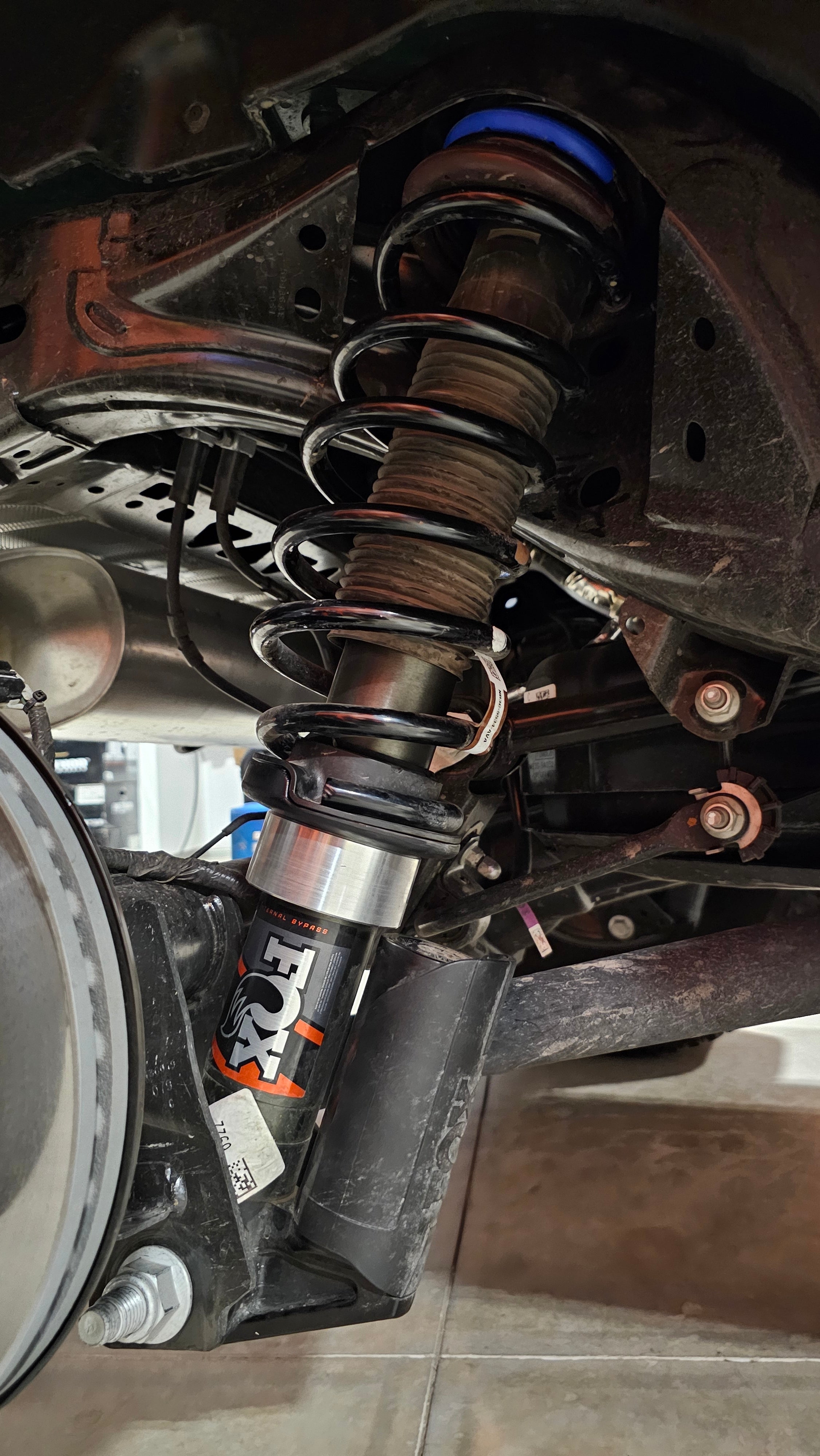 Fox HOSS 4 Corner Lift Kit
