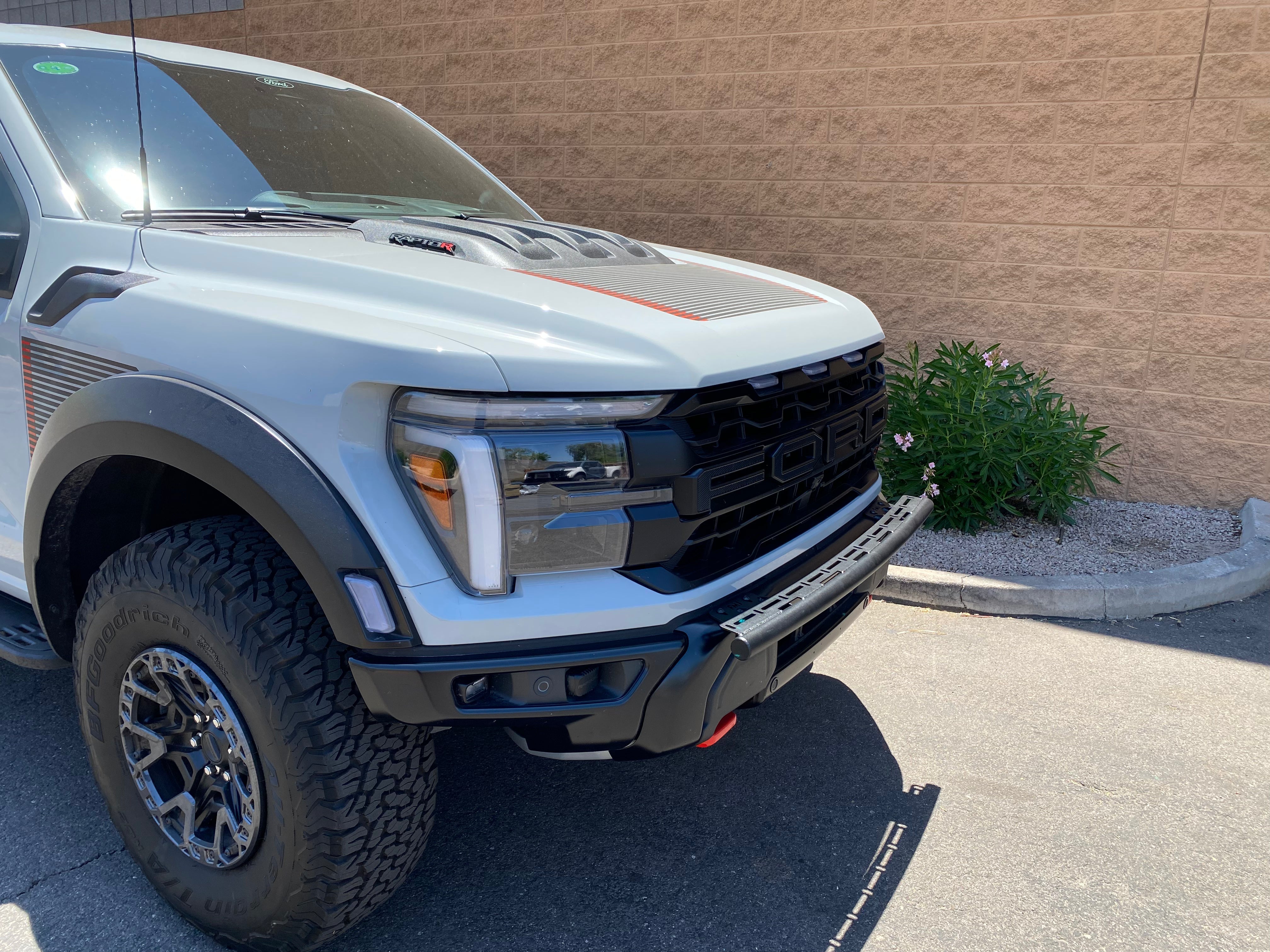 2024 Raptor front light mount kit for modular bumper, compatible with various light types, enhancing off-road visibility.