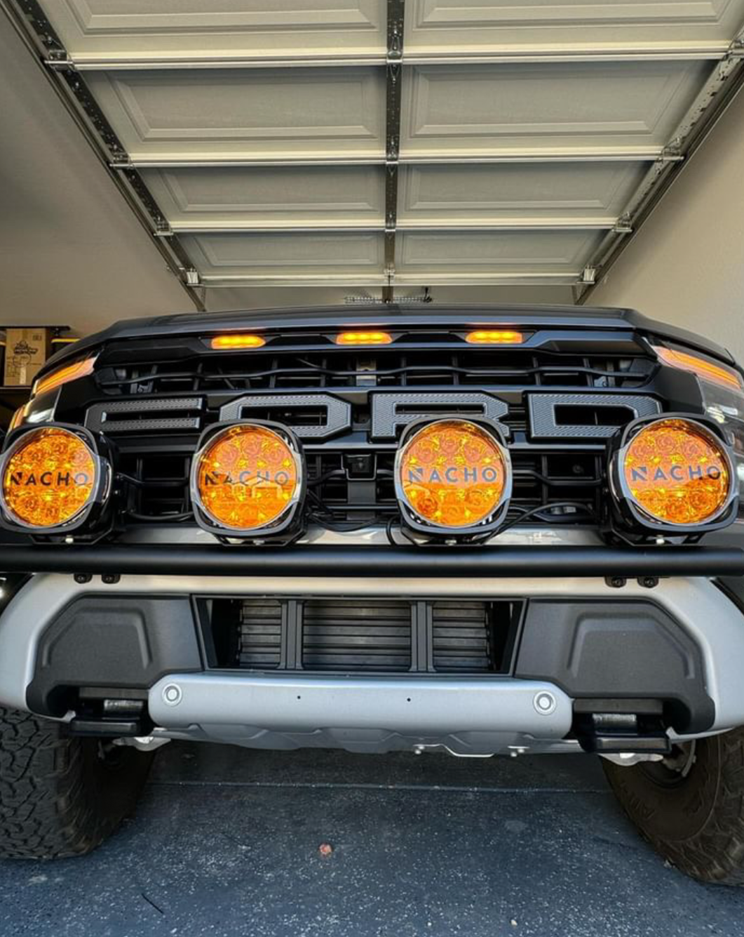 2024 Raptor Front Light Mount Kit for modular bumpers, showcasing multiple customizable light options.