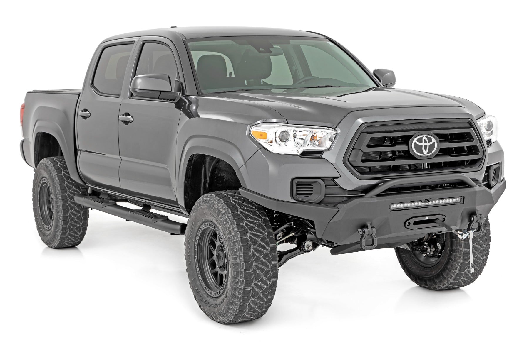 Oval Nerf Step Double Cab Black Toyota Tacoma 2WD/4WD (2005-2023) Rough Country