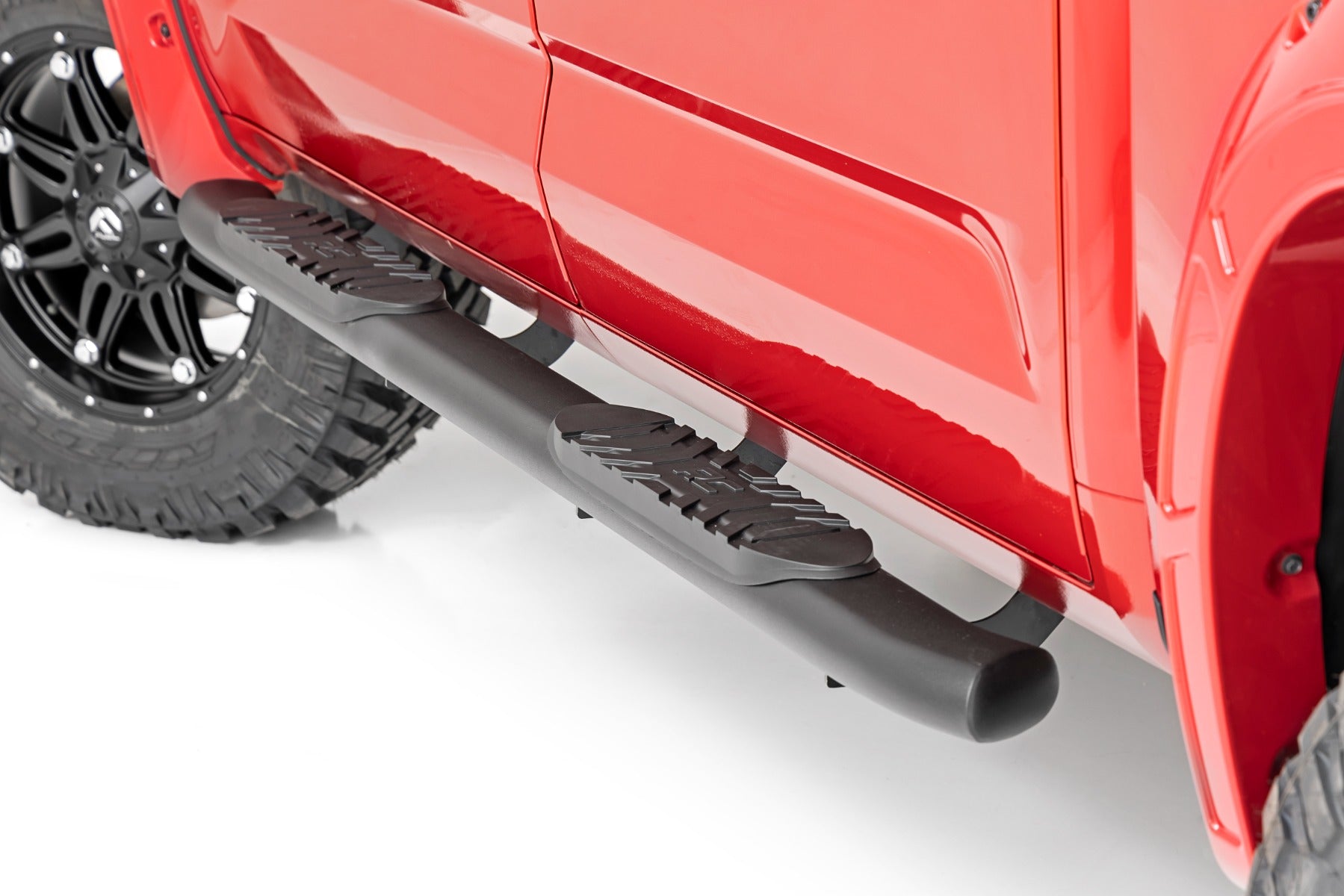 Oval Nerf Steps Crew Cab Black Toyota Tundra 2WD/4WD (2022-2026) Rough Country