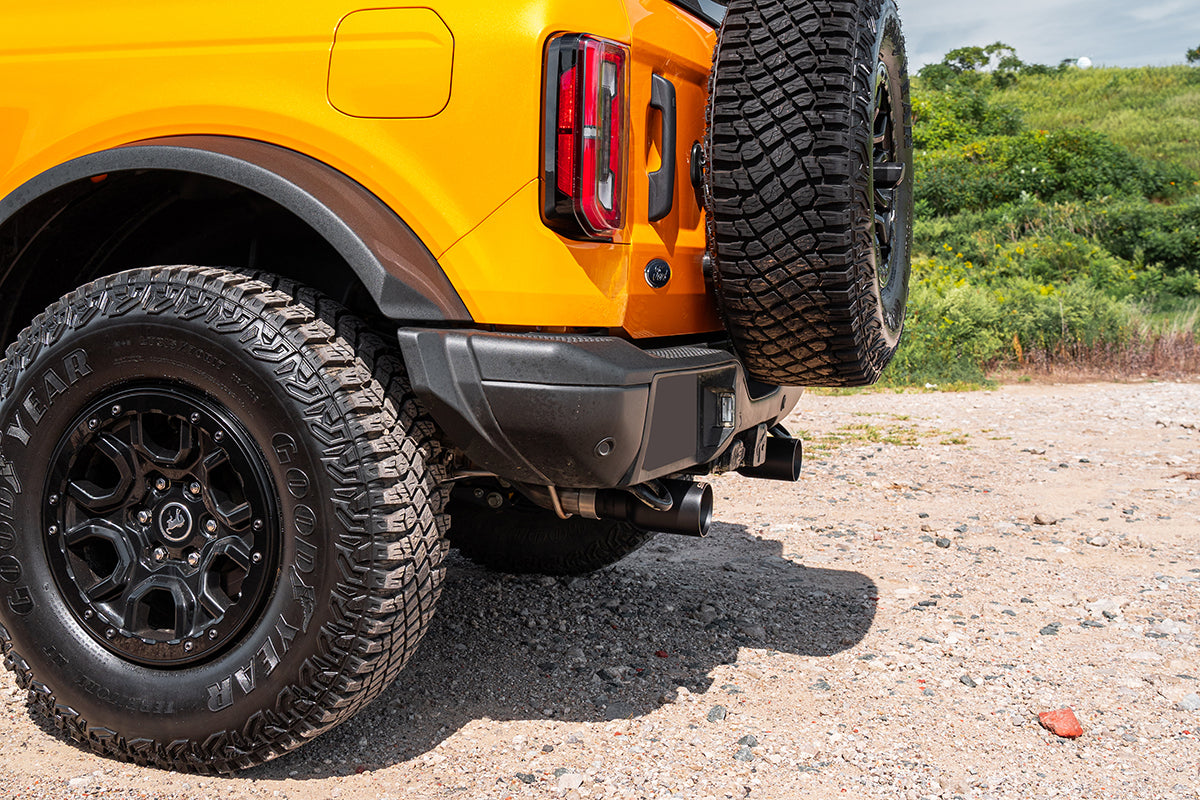 2.75 Inch Cat-Back Single Side Exit Exhaust System with Single 4.0 Inch Straight-Cut Polished Tips 21-25 Ford Bronco 2 Door Corsa Performance