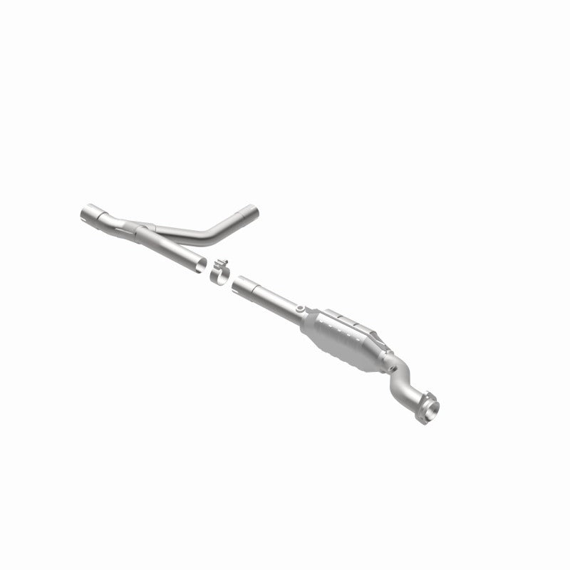MagnaFlow Direct Fit Catalytic Converter 04-05 Dodge Ram 1500 Pickup 5.7L P/S