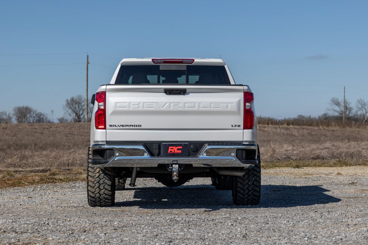 3.5 Inch Lift Kit Vertex/V2 Rear Mono Leaf Red Chevy Silverado 1500 (25-26) Rough Country