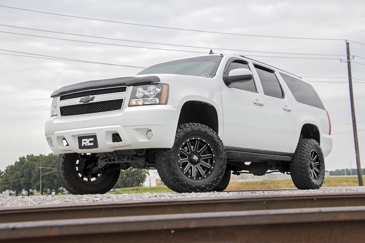 7 Inch Lift Kit Chevy/GMC SUV 1500 2WD/4WD (2007-2014) Rough Country