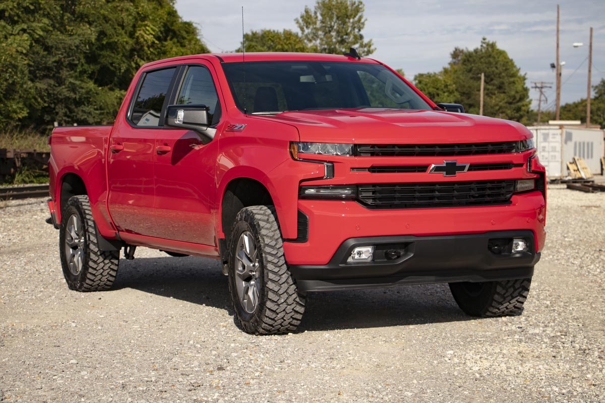 3.5 Inch Lift Kit Vertex Red Chevy Silverado 1500 2WD/4WD (2019-2024) Rough Country