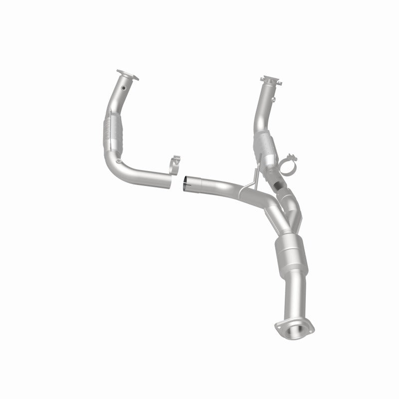 MagnaFlow Direct Fit Catalytic Converter 11-13 Chev Silverado 2500 HD/3500 HD 6.0L