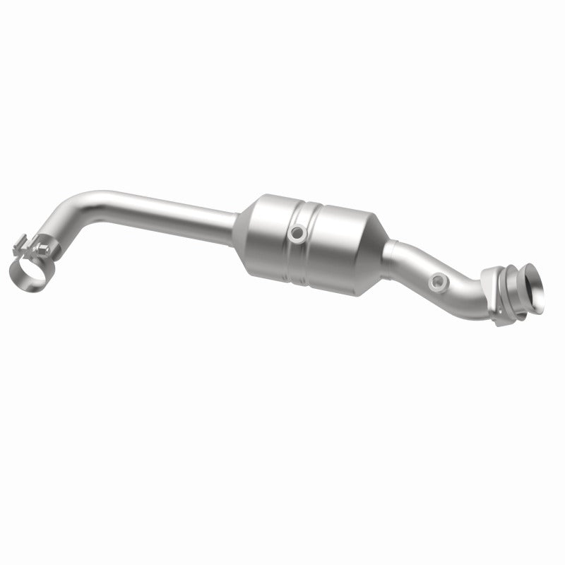 MagnaFlow Direct Fit Catalytic Converter 2011-2014 F-150 3.7L Underbody