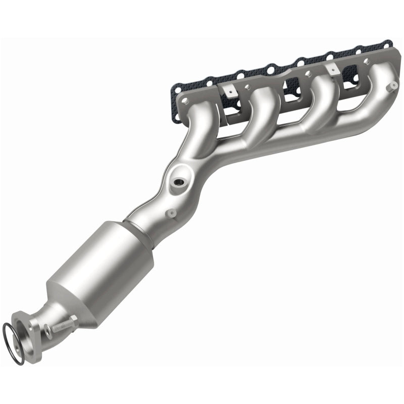 MagnaFlow Direct Fit Catalytic Converter Infiniti/Nissan Truck 8 5.6L P/S Manifold (49 State)