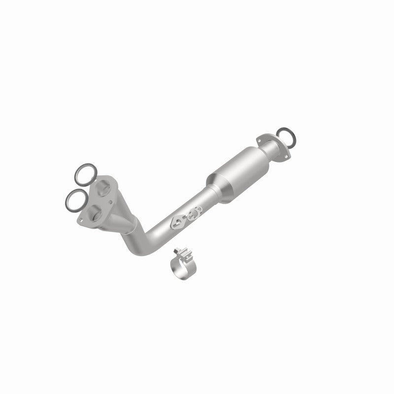 MagnaFlow Direct Fit Catalytic Converter California Grade 96-98 Toyota 4Runner 2.7L