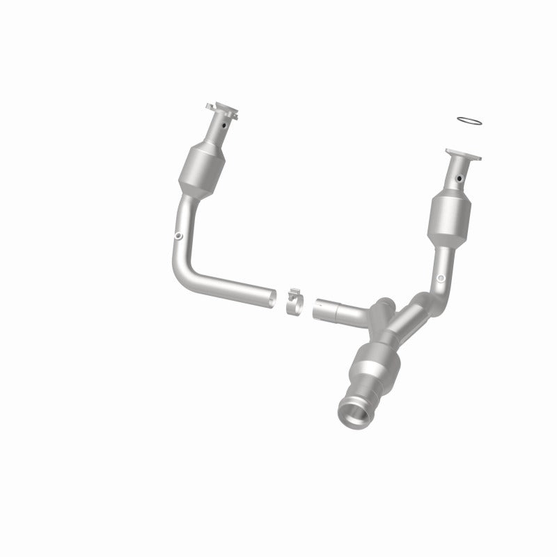 MagnaFlow Direct Fit Catalytic Converter 2015 GMC Yukon XL V8 6.2L