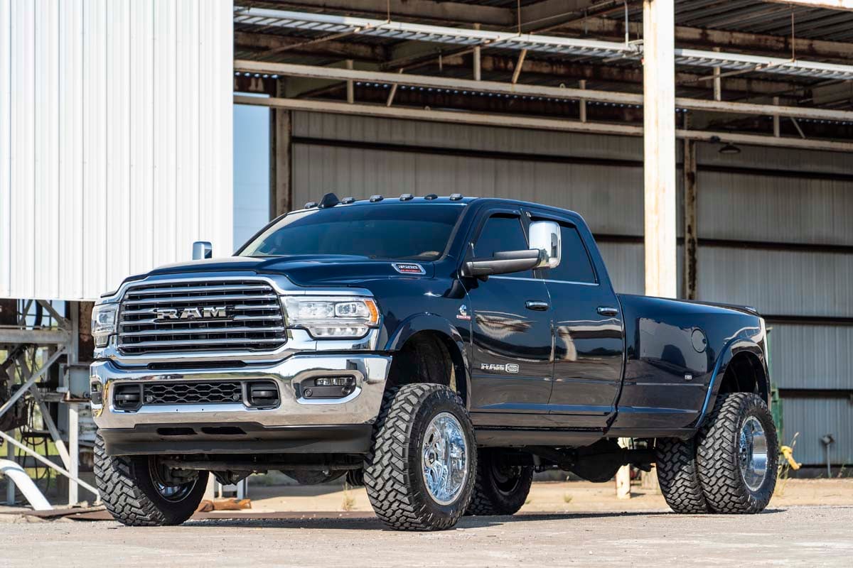 5 Inch Lift Kit DRW OE Rear Air Ram 3500 4WD (2020-2024) Rough Country