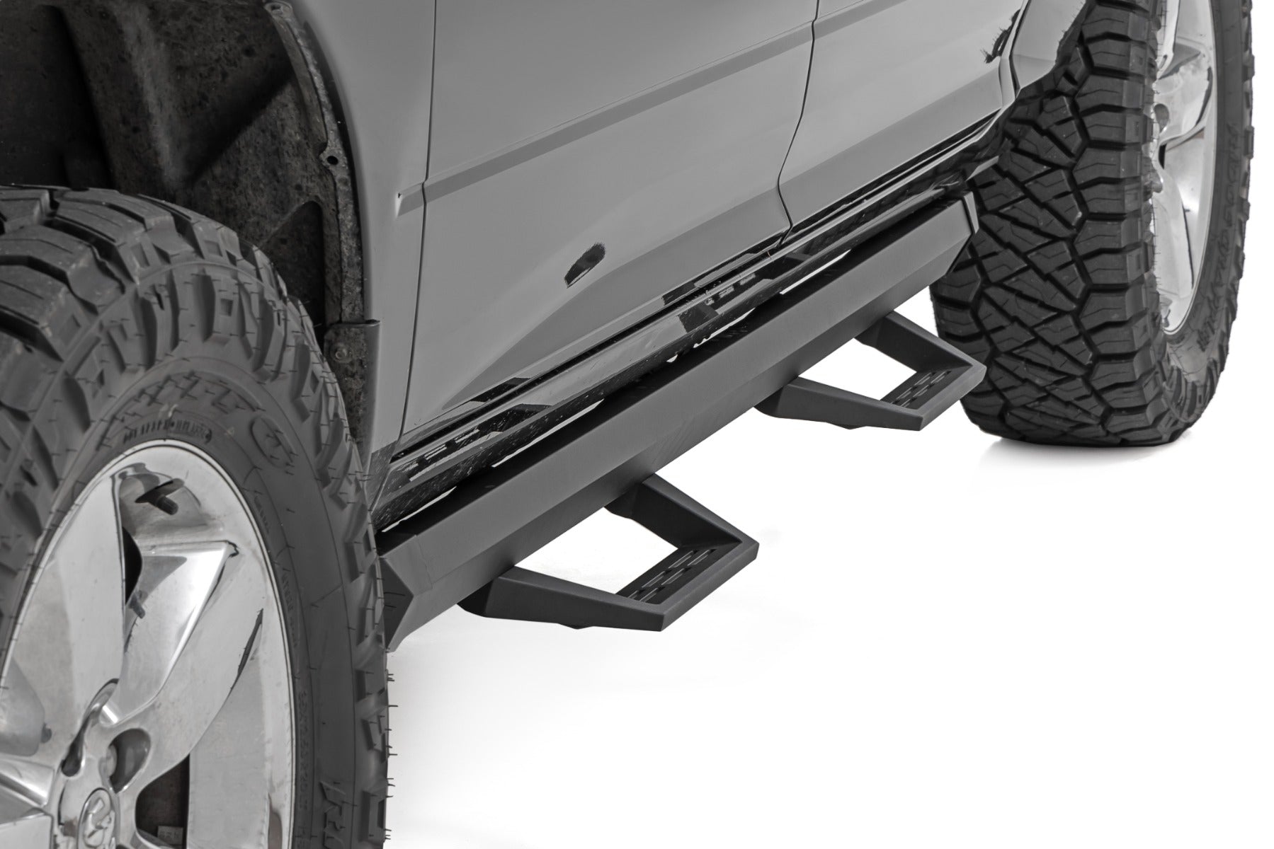 SRL2 Adj Aluminum Step Crew Cab Ram 1500/2500/3500 2WD/4WD (2010-2018 & Classic) Rough Country