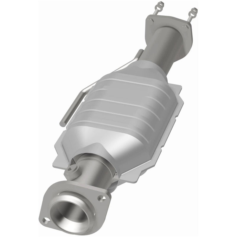 MagnaFlow Direct Fit Catalytic Converter Jeep Wrangler 00-04 OEM
