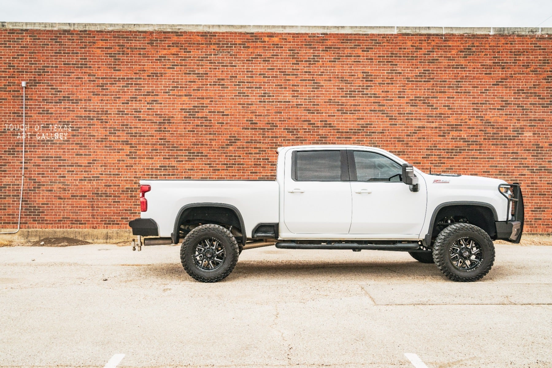 Vaquero Front Non-Winch Bumper Full Guard - Texture Black 2020-2023 Chevrolet 2500 3500