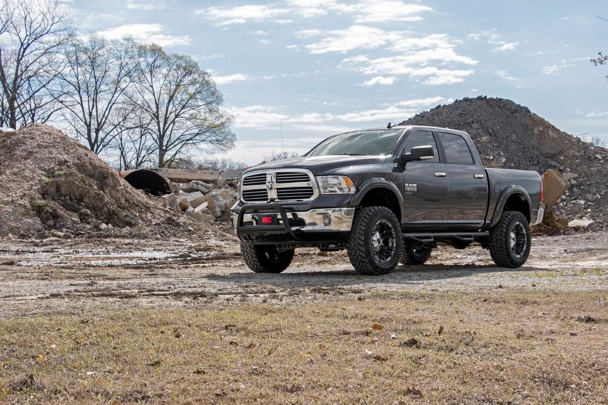 6 Inch Lift Kit M1 Struts/M1 Ram 1500 4WD (2012-2018 & Classic) Rough Country