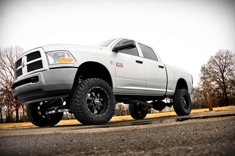 5 Inch Lift Kit Ram 2500 (11-13)/3500 Mega Cab (11-12) 4WD Rough Country