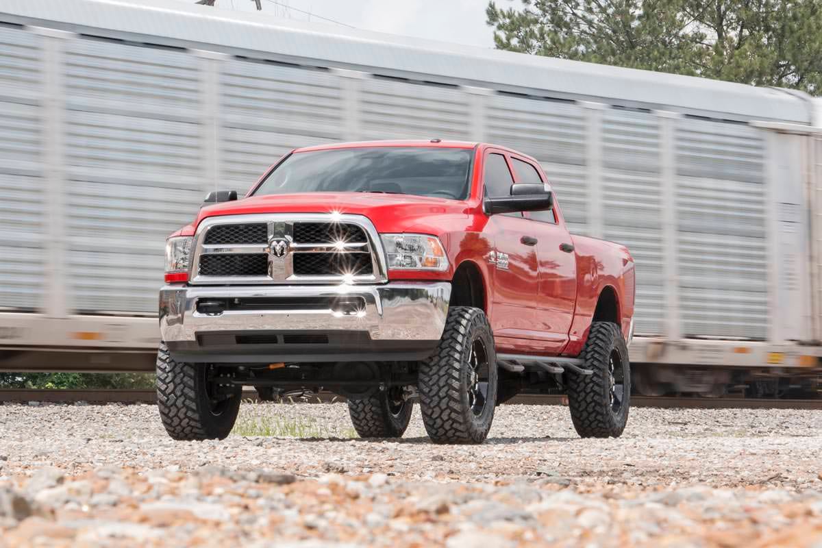 5 Inch Lift Kit FR Spacer Radius Arm Drop Ram 2500 4WD (2014-2018) Rough Country