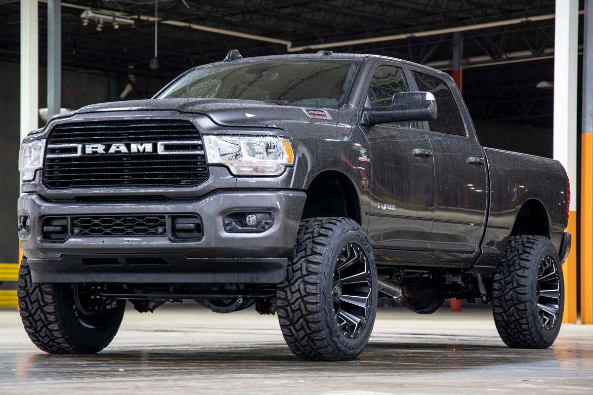 5 Inch Lift Kit Non-AISIN V2 Ram 2500 4WD (2019-2024) Rough Country