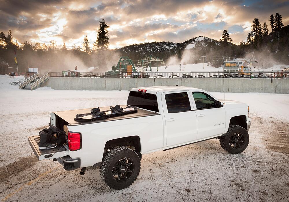 Revolver X2 Hard Rolling Truck Bed Cover 2014-2018 (2019 Legacy/Limited) Silverado/Sierra 1500/2015-2019 2500 HD/3500 HD BAK