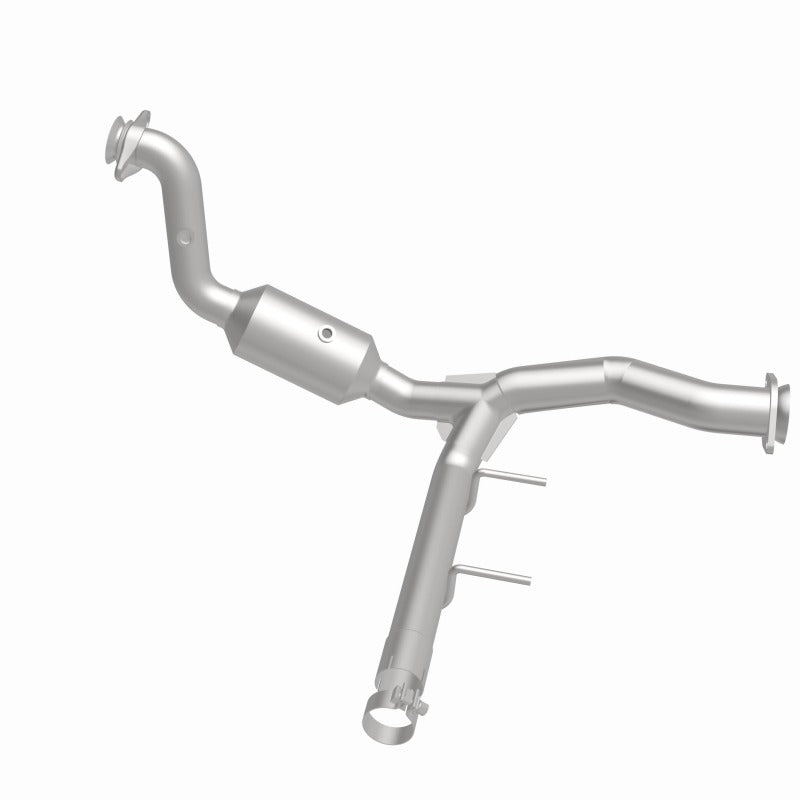 MagnaFlow Direct Fit Catalytic Converter 15-17 Ford F150 V6 2.7L OEM Underbody