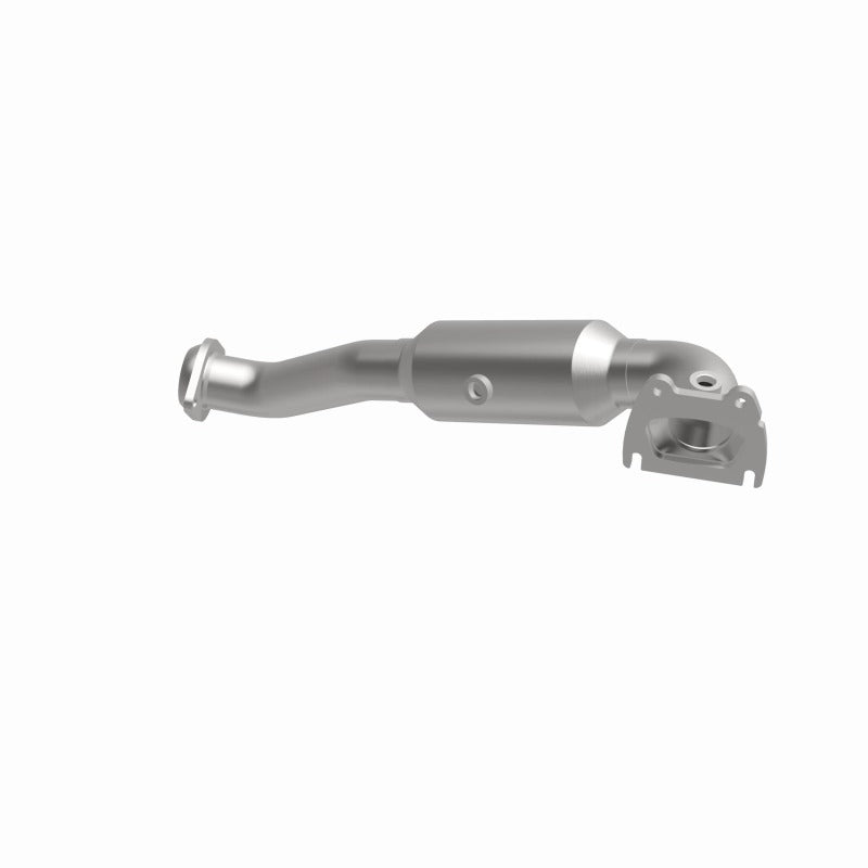 MagnaFlow Direct Fit Catalytic Converter 15-19 Ram 1500 3.6L OEM Grade Fed/EPA Compliant Manifold